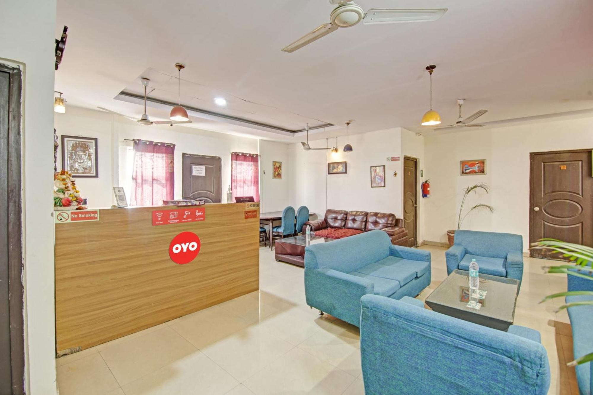 Hotel O Glorious Stayz Noida Exterior photo